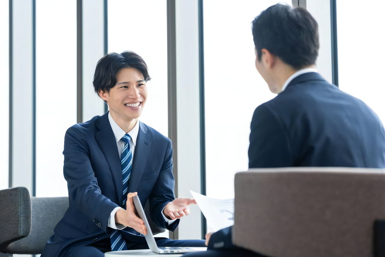 営業スタッフ